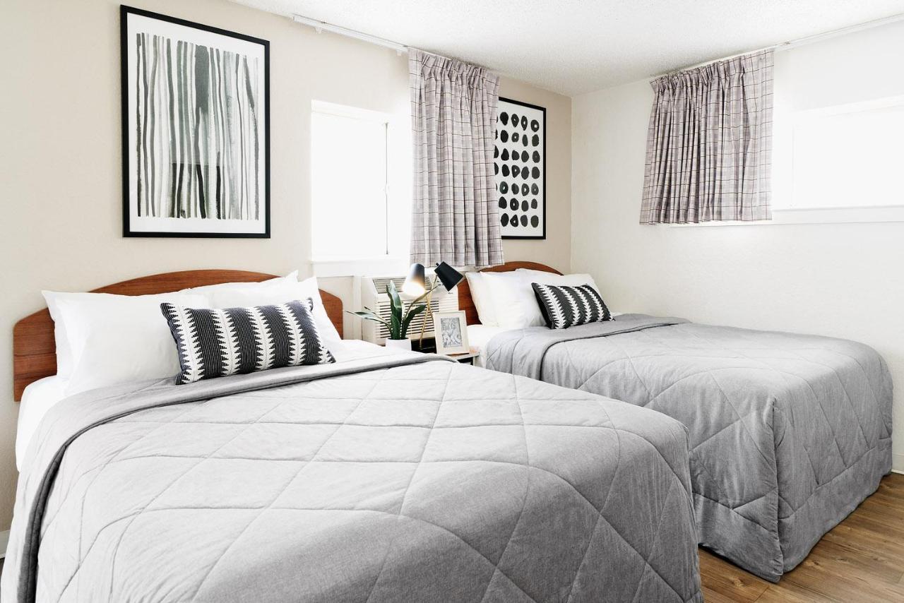 Intown Suites Extended Stay West Palm Beach Fl - Military Trail Rd Bagian luar foto