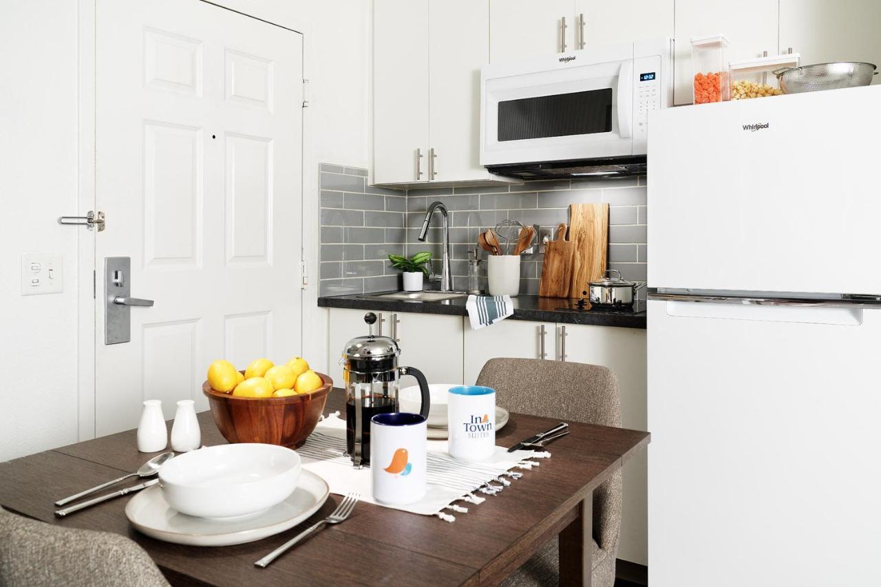 Intown Suites Extended Stay West Palm Beach Fl - Military Trail Rd Bagian luar foto